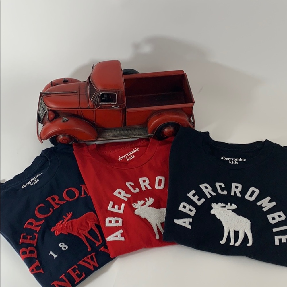 Abercrombie Kids Boys T-Shirts (Set of 3) Size 7/8